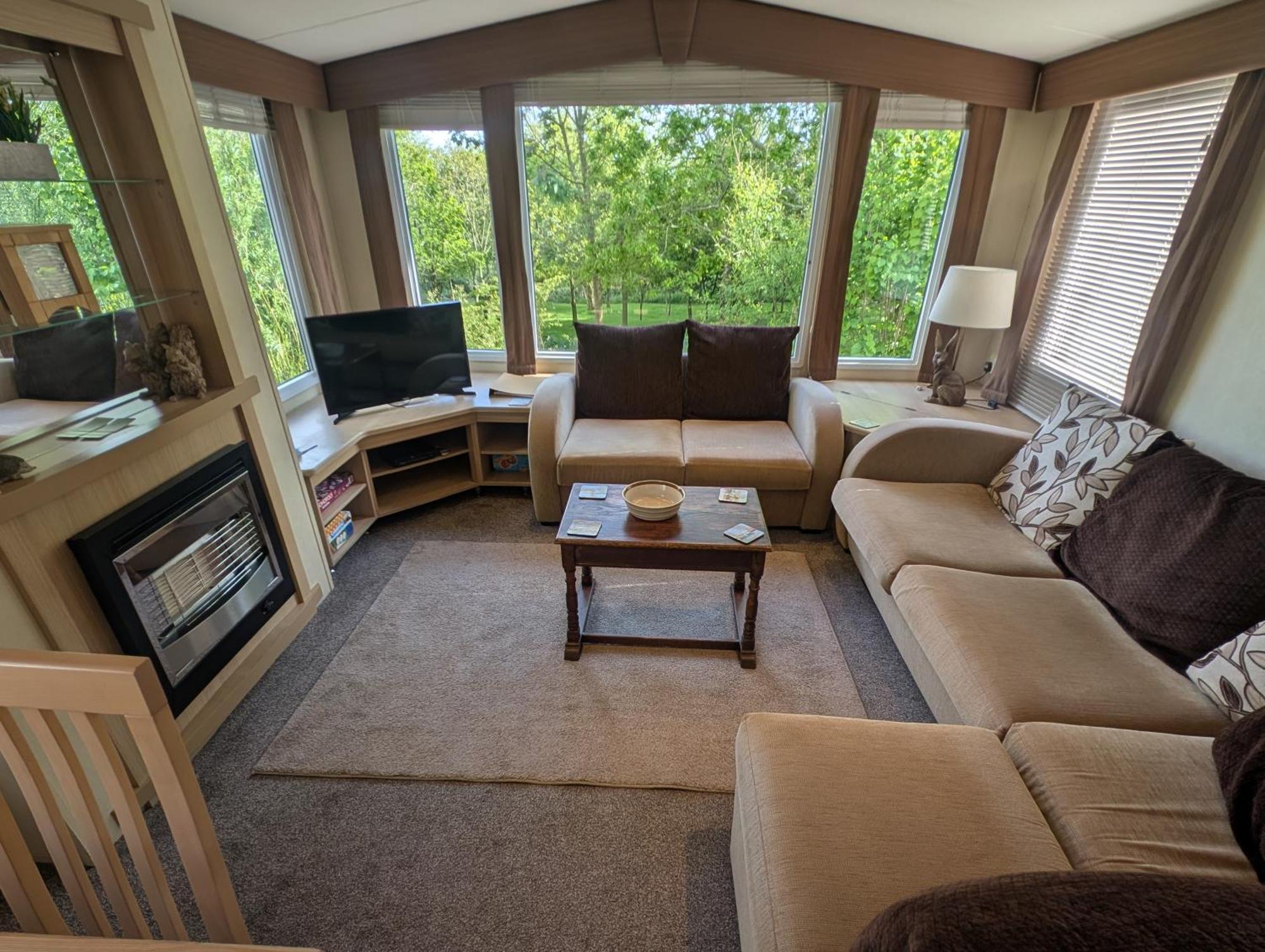 Red Squirrel Holiday Home In The Countryside, 10 Mins To Lligwy Beach Llandyfrydog Kültér fotó